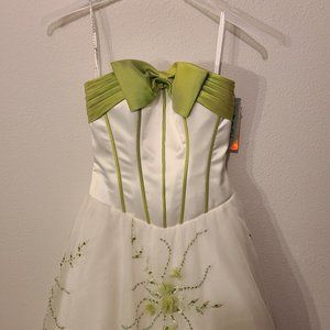 Posh Precious ivory/apple prom dress